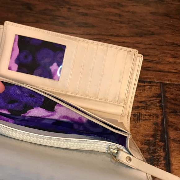 Kate Spade wallet - Picture 6 of 7